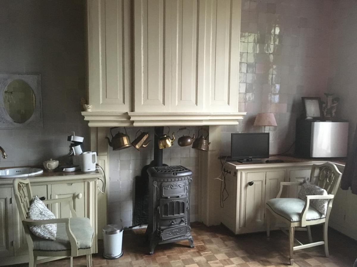 De Olde Signorie Bed & Breakfast Leeuwarden Bagian luar foto