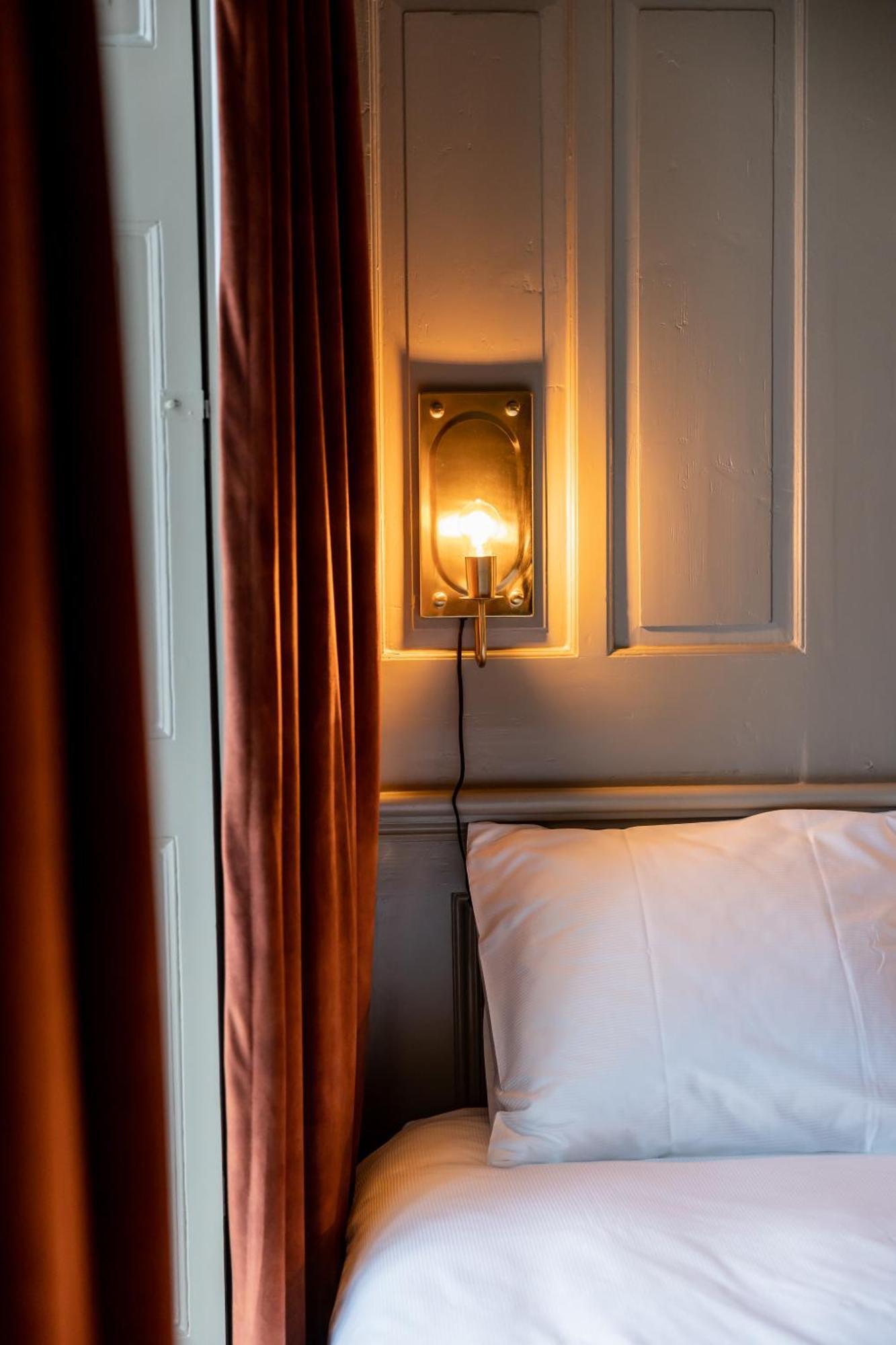 De Olde Signorie Bed & Breakfast Leeuwarden Bagian luar foto